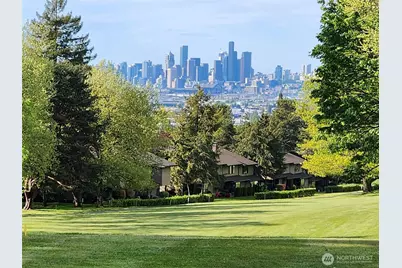 10911 D Glen Acres Drive S, Seattle, WA 98168 - Photo 32