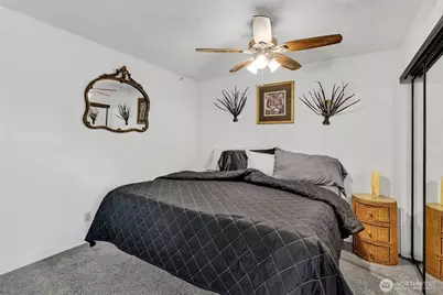 10911 D Glen Acres Drive S, Seattle, WA 98168 - Photo 22