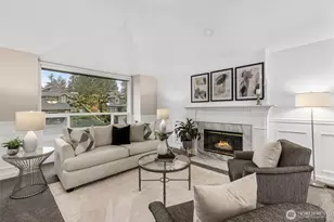 25600 Lake Wilderness Country Club Dr SE, Maple Valley, WA 98038 - Photo 4