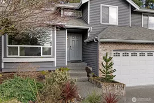 25600 Lake Wilderness Country Club Dr SE, Maple Valley, WA 98038 - Photo 2