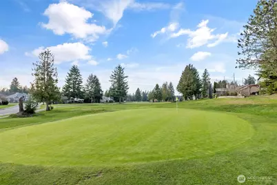 25600 Lake Wilderness Country Club Drive SE, Maple Valley, WA 98038 - Photo 38