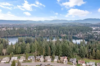 25600 Lake Wilderness Country Club Drive SE, Maple Valley, WA 98038 - Photo 32