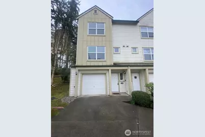 1600 121st Street SE #J101, Everett, WA 98208 - Photo 2