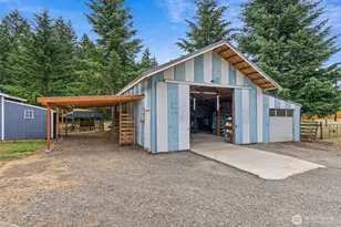 14628 SE Vail Cut Off Rd, Rainier, WA 98576 - Photo 36