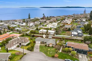 817 Puget Way, Edmonds, WA 98020 - Photo 36