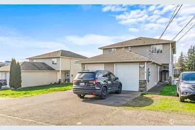 2905 11th Street #A, Everett, WA 98201 - Photo 2