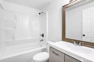 12034 68th Ave S, Seattle, WA 98178 - Photo 10
