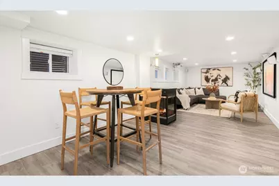 210 W McGraw Street, Seattle, WA 98119 - Photo 22