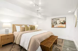 210 W McGraw St, Seattle, WA 98119 - Photo 24