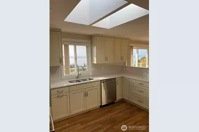 4618 Seahurst Avenue, Everett, WA 98203 - Photo 12