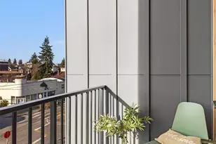 1151 NW 58th St, Seattle, WA 98107 - Photo 24