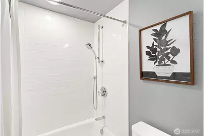 215 20th Avenue E #103, Seattle, WA 98112 - Photo 18