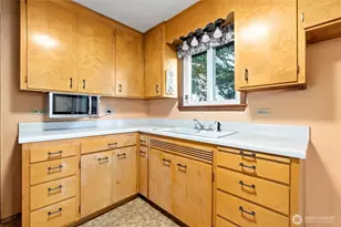 20628 10th Ave S, Des Moines, WA 98198 - Photo 12