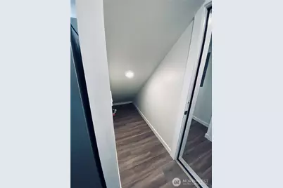 3405 Rockefeller Avenue #D, Everett, WA 98201 - Photo 8