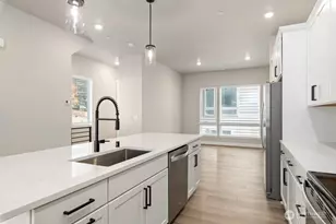 6609 S 128th St, Seattle, WA 98178 - Photo 14