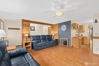 108 171st Street E, Spanaway, WA 98387 - Photo 6