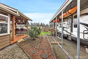 108 171st St E, Spanaway, WA 98387 - Photo 26