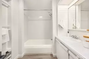 11136 108th Ave NE, Kirkland, WA 98033 - Photo 18