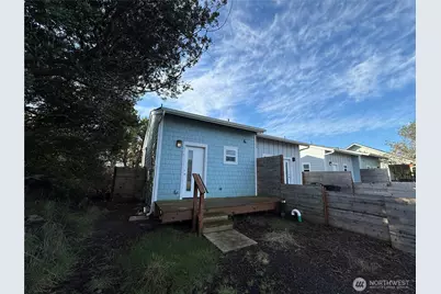 297 Marine View Drive SW #A, Ocean Shores, WA 98569 - Photo 1