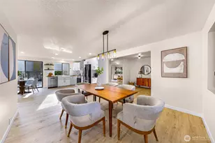 12943 SE 68th St, Bellevue, WA 98006 - Photo 10