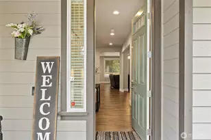 12221 115th Ave E, Puyallup, WA 98374 - Photo 2