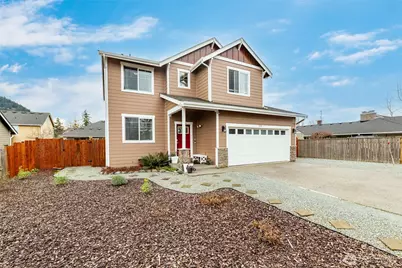 1712 Hillcrest Loop, Mount Vernon, WA 98274 - Photo 2