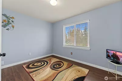 1712 Hillcrest Loop, Mount Vernon, WA 98274 - Photo 16