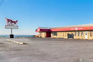 1334 Gulf Rd, Point Roberts, WA 98281 - Photo 30