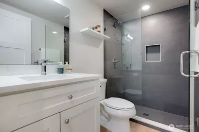 1312 6th Avenue N #9, Seattle, WA 98109 - Photo 20