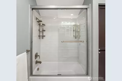 7506 16th Avenue NW, Seattle, WA 98117 - Photo 22