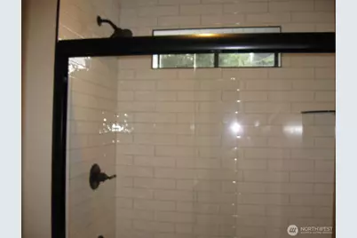 8428 NE 178th Street, Bothell, WA 98011 - Photo 16