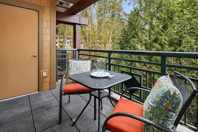 1000 Cabin Creek Lane SW #B204, Issaquah, WA 98027 - Photo 14
