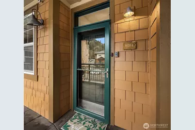 1000 Cabin Creek Lane SW #B204, Issaquah, WA 98027 - Photo 2