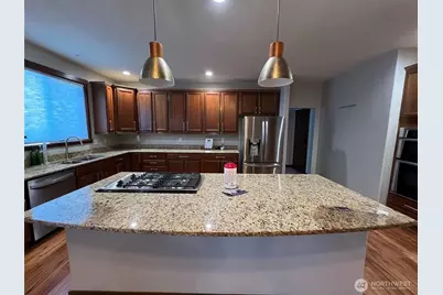 8715 185th Street Ct E, Puyallup, WA 98375 - Photo 8