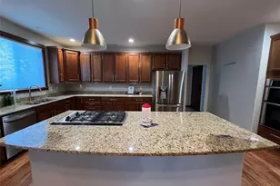 8715 185th St Ct E, Puyallup, WA 98375 - Photo 8