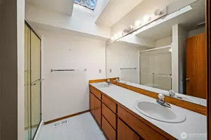 16011 Spanaway Loop S, Spanaway, WA 98387 - Photo 20