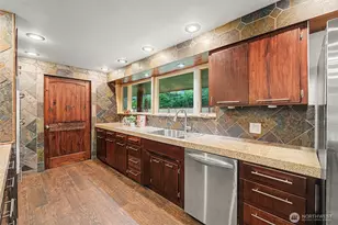 11520 Gravelly Dr SW, Lakewood, WA 98499 - Photo 12