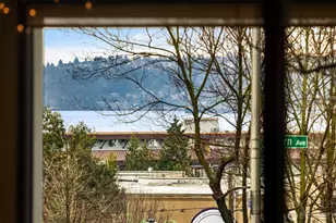 80 Vine St, Seattle, WA 98121 - Photo 24