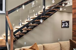 80 Vine St, Seattle, WA 98121 - Photo 4