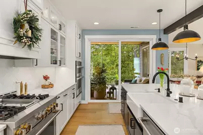 18581 Sawgrass Drive NE, Poulsbo, WA 98370 - Photo 10