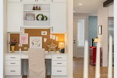 18581 Sawgrass Drive NE, Poulsbo, WA 98370 - Photo 16