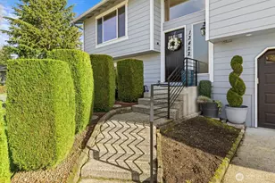 13422 128th Pl NE, Kirkland, WA 98034 - Photo 2