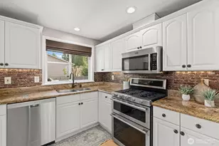 13422 128th Pl NE, Kirkland, WA 98034 - Photo 14