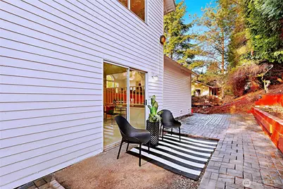 6922 128th Pl SE, Bellevue, WA 98006 - Photo 22