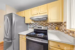 5713 122nd Pl SE, Bellevue, WA 98006 - Photo 12