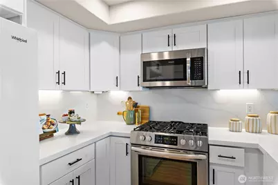 1300 Alki Avenue SW #200, Seattle, WA 98116 - Photo 14