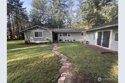 828 Island Blvd, Fox Island, WA 98333 - Photo 2