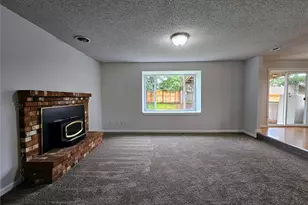 21707 49th Ave Ct E, Spanaway, WA 98387 - Photo 2