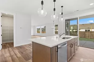 14324 14th Ave Ct E, Tacoma, WA 98445 - Photo 16