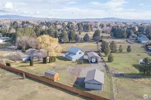 2008 E 1st Ave, Ellensburg, WA 98926 - Photo 2